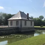 Chateau-hotel De Отель 2*