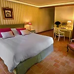Chateau-hotel De 2*