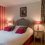 Chateau-hotel De 2*