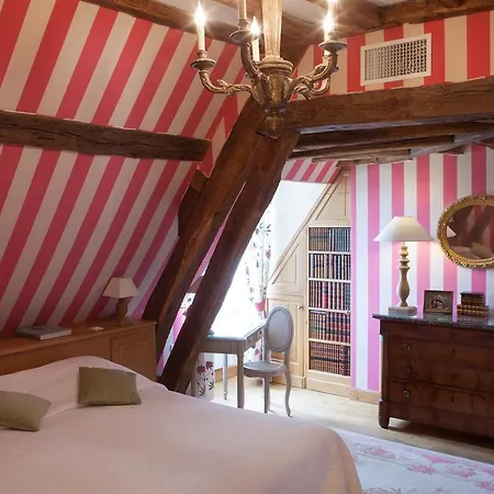 מלון Chateau-hotel De Bourron-Marlotte