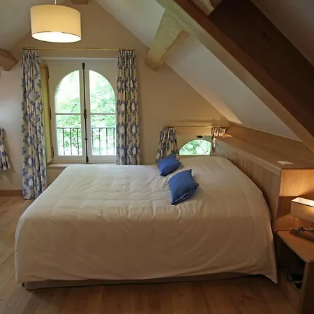 מלון Chateau-hotel De Bourron-Marlotte