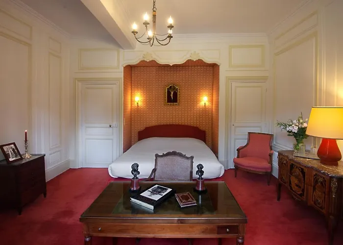 Chateau-hotel De Bourron-Marlotte