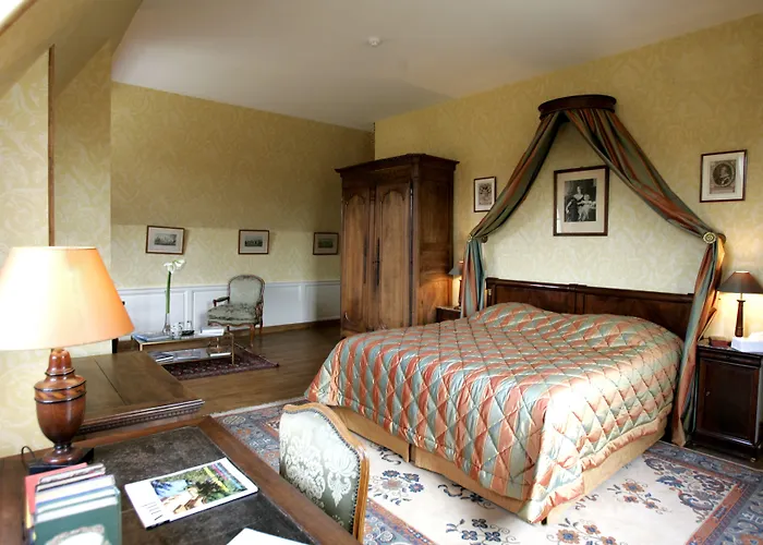 Chateau-hotel De Bourron-Marlotte
