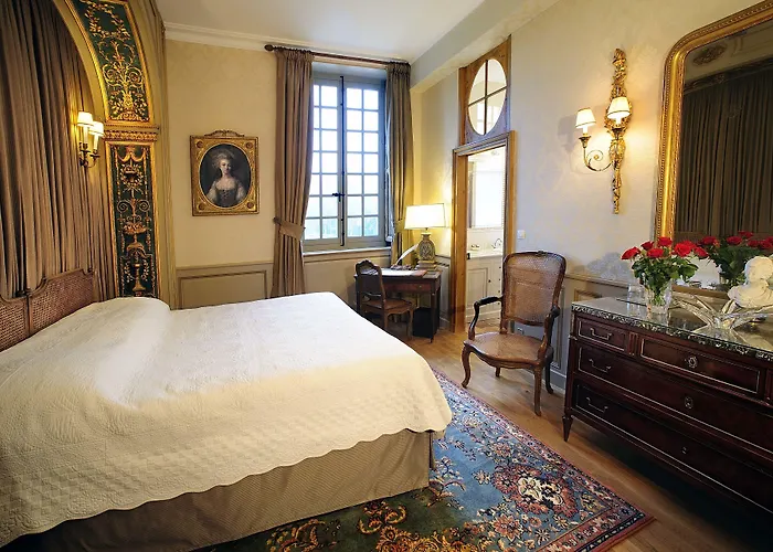 מלון Chateau-hotel De Bourron-Marlotte