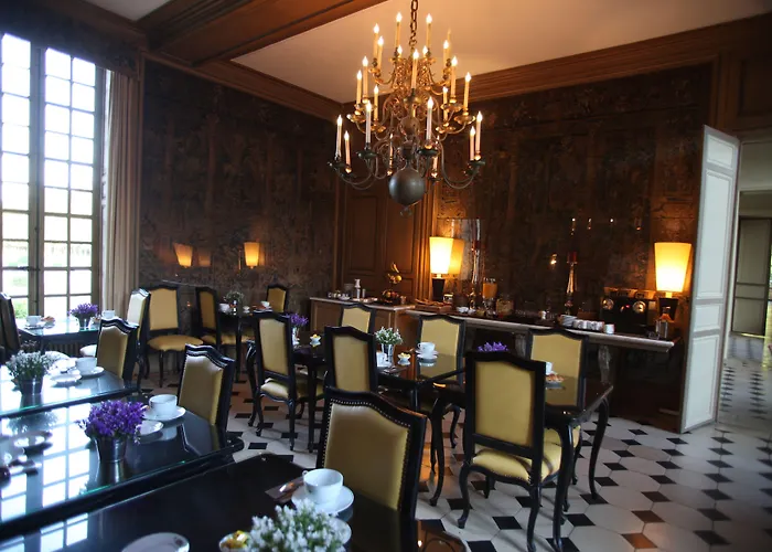 Chateau-hotel De 2* Bourron-Marlotte